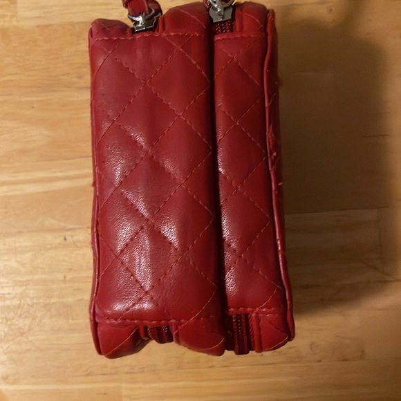 TRISH MCEVOY SMALL DELUXE PLANNER RED QUILTED - Picture 6 of 8